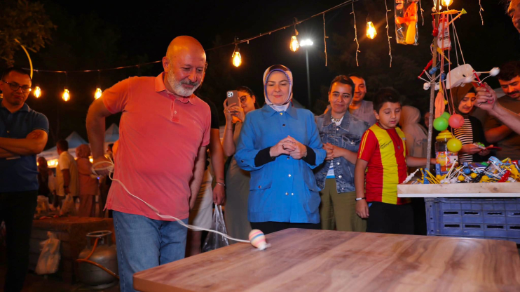 BAŞKAN ÇOLAKBAYRAKDAR: “GEÇMİŞİN GÜZEL HATIRALARINI HEP BİRLİKTE YAŞIYORUZ”