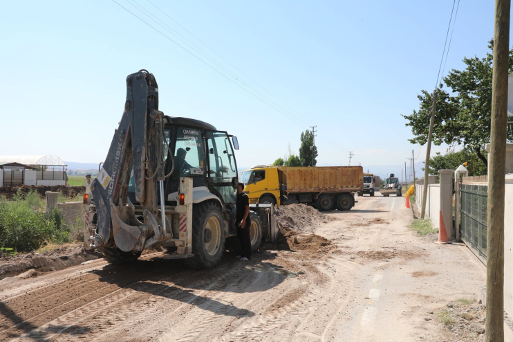 BAŞKAN ÇOLAKBAYRAKDAR’DAN KIRSAL MAHALLELERE TARİHİ DOĞAL GAZ MÜJDESİ