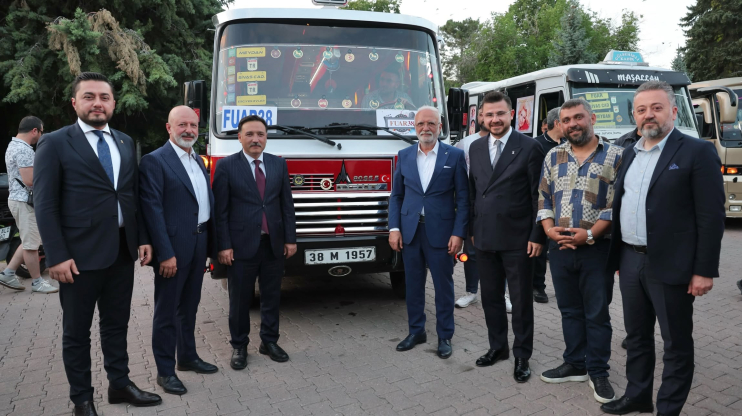 BAŞKAN ÇOLAKBAYRAKDAR: ‘FUAR 38 İLE YÜZ BİNLERCE HEMŞEHRİMİZİN GÖNLÜNE DOKUNDUK’