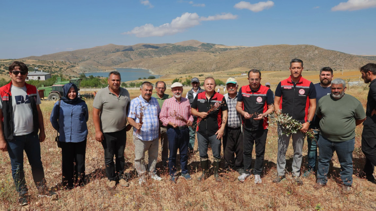 BAŞKAN ÇOLAKBAYRAKDAR: “KOCASİNAN’I ARICILIKTA MERKEZE DÖNÜŞTÜRECEĞİZ, ŞEHRE YENİ BİR TARIM ÜRÜNÜ KAZANDIRACAĞIZ”