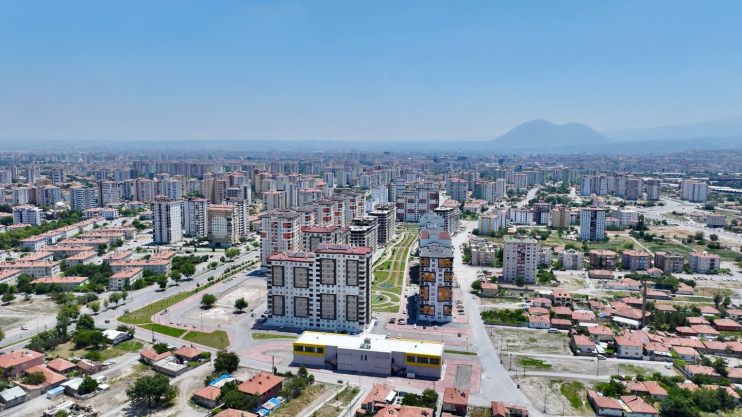 BAŞKAN ÇOLAKBAYRAKDAR, ‘TÜRKİYE’DE KENDİ İMKÂNLARIYLA DÖNÜŞÜM YAPAN TEK BELEDİYEYİZ’