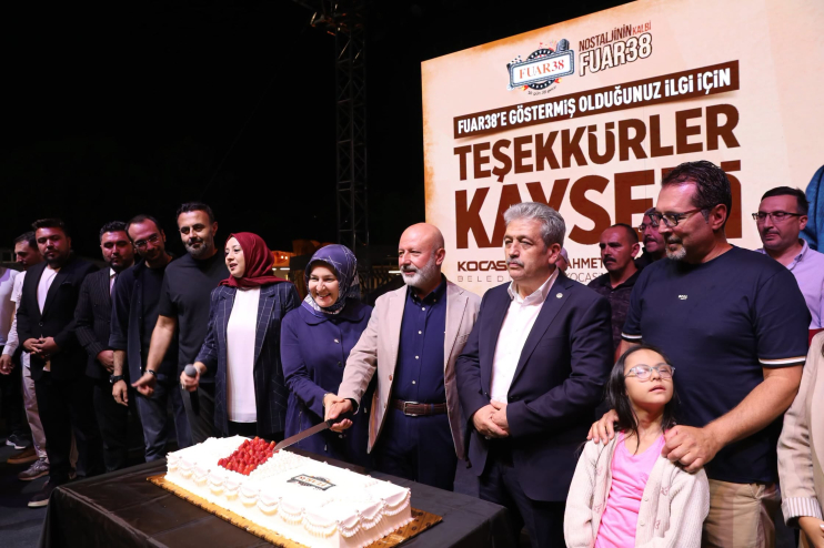BAŞKAN ÇOLAKBAYRAKDAR: “38 GÜNLÜK ORGANİZASYONU BELEDİYE BÜTÇESİNDEN TEK KURUŞ HARCAMADAN GERÇEKLEŞTİRDİK”
