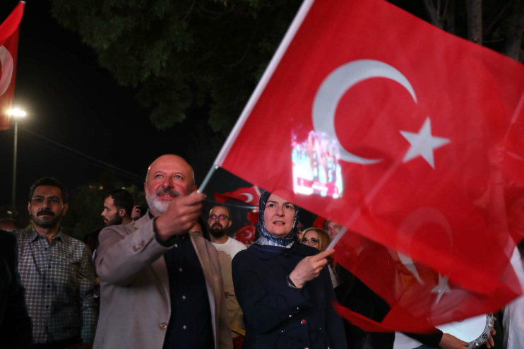 BAŞKAN ÇOLAKBAYRAKDAR: “38 GÜNLÜK ORGANİZASYONU BELEDİYE BÜTÇESİNDEN TEK KURUŞ HARCAMADAN GERÇEKLEŞTİRDİK”