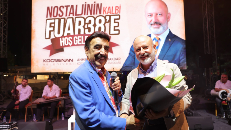 BAŞKAN ÇOLAKBAYRAKDAR: “38 GÜNLÜK ORGANİZASYONU BELEDİYE BÜTÇESİNDEN TEK KURUŞ HARCAMADAN GERÇEKLEŞTİRDİK”