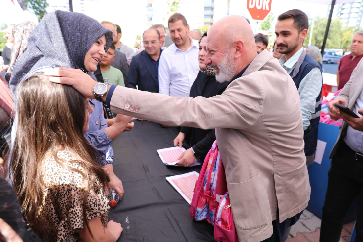 BAŞKAN ÇOLAKBAYRAKDAR, “BİZ KOCASİNAN’DA YAPIYORUZ, TÜRKİYE ÖRNEK ALIYOR”