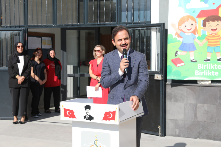 BAŞKAN ÇOLAKBAYRAKDAR: “BÜYÜK VE GÜÇLÜ TÜRKİYE’NİN GELECEĞİNİ İNŞA EDECEK NESİLLER YETİŞTİRİYORUZ”
