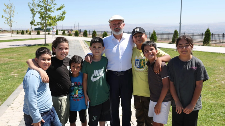 BAŞKAN ÇOLAKBAYRAKDAR: “KAYSERİ’NİN EŞSİZ MANZARASI, KAFESİNAN’IN LEZZETİYLE BULUŞACAK”