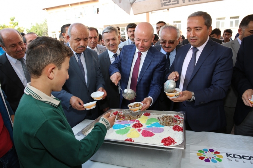 KOCASİNAN’DA AŞURE BEREKETİ