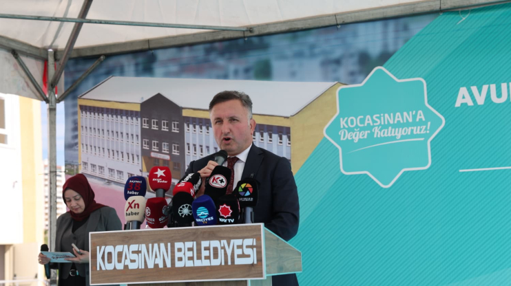 BAŞKAN ÇOLAKBAYRAKDAR: “KAYSERİ’MİZİN GELECEĞİ İÇİN YÜKSEK STANDARTLARDA OKULLAR YAPIYORUZ”