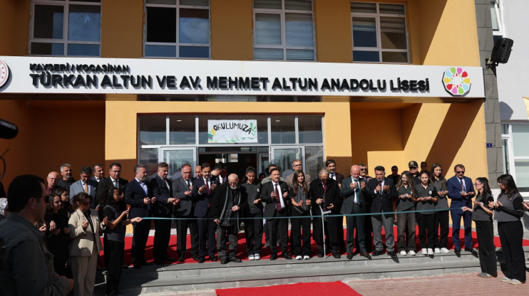 BAŞKAN ÇOLAKBAYRAKDAR: “KAYSERİ’MİZİN GELECEĞİ İÇİN YÜKSEK STANDARTLARDA OKULLAR YAPIYORUZ”