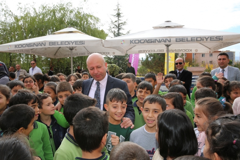 KOCASİNAN DA ÇOCUK OLMAK BİR BAŞKA GÜZEL