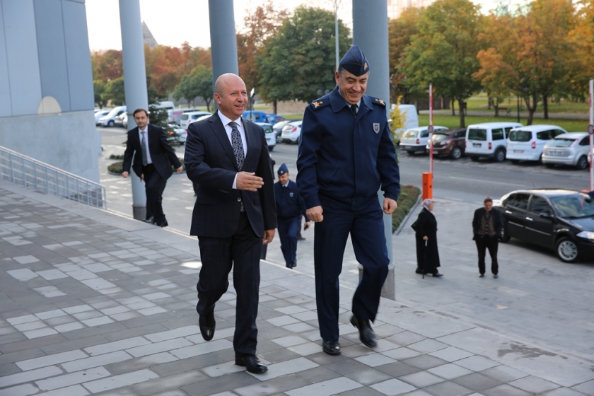 BAŞKAN ÇOLAKBAYRAKDAR, TUĞGENERAL TEKE’Yİ MİSAFİR ETTİ