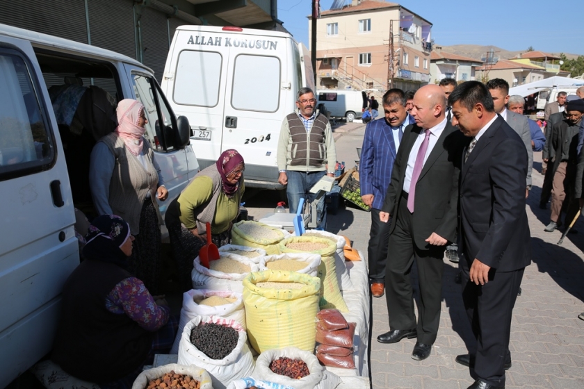 ÇOLAKBAYRAKDAR “YEMLİHA DA YOL SORUNU KALMAYACAK”