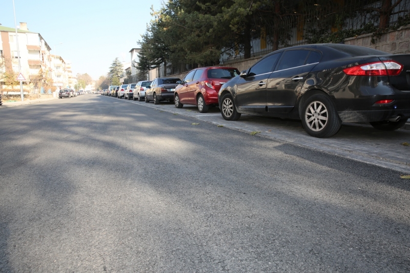 KOCASİNAN, FEVZİ ÇAKMAK CADDESİNİ TRAFİĞE AÇTI