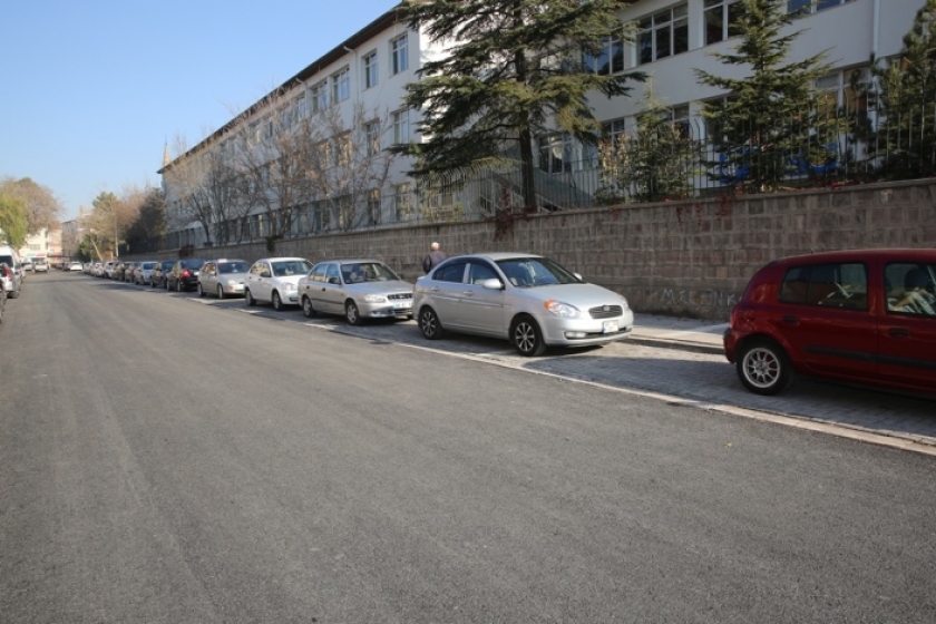 KOCASİNAN, FEVZİ ÇAKMAK CADDESİNİ TRAFİĞE AÇTI