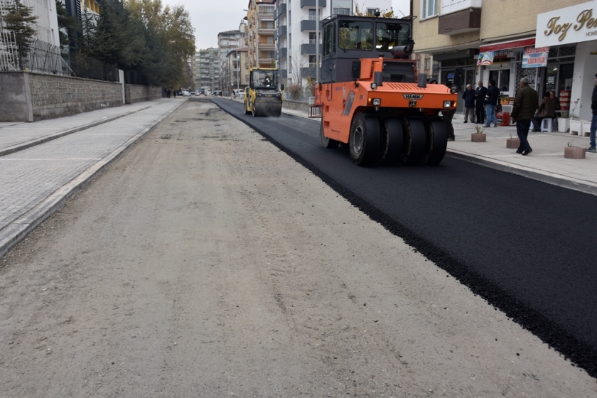 KOCASİNAN, FEVZİ ÇAKMAK CADDESİNİ TRAFİĞE AÇTI