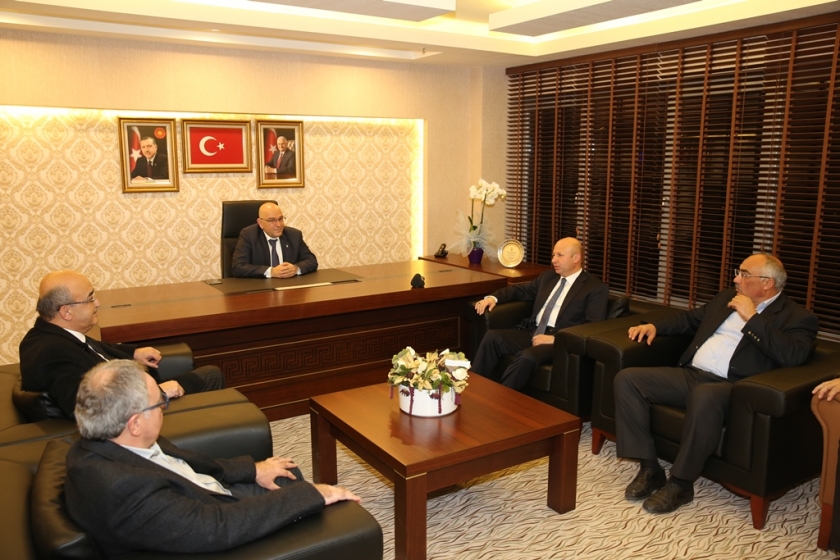 ÇOLAKBAYRAKDAR, “BÜYÜK BİR AİLENİN PARÇASIYIZ”