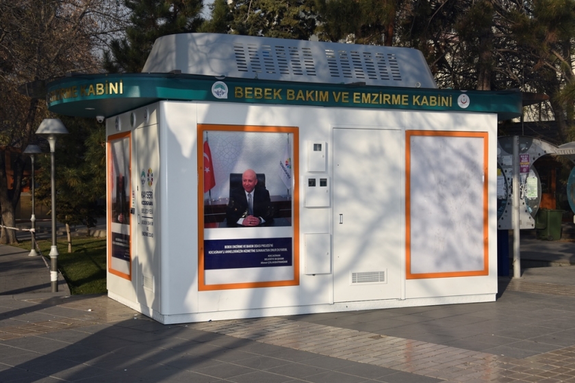 ÇOLAKBAYRAKDAR’DAN KAYSERİ’DE YİNE BİR İLK; ANNELERE ÖZEL KABİN