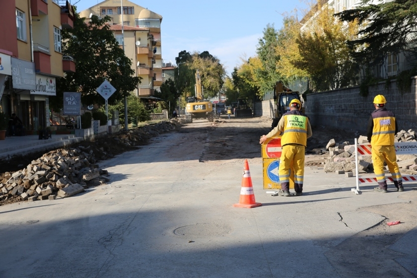 KOCASİNAN BAŞTAN AŞAĞI YENİLENİYOR