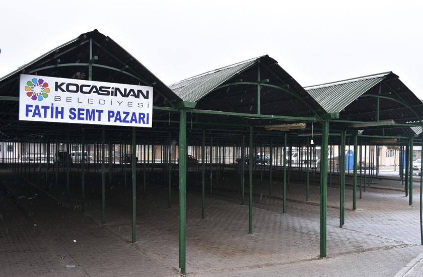 KOCASİNAN, FATİH MAHALLESİ’NDEKİ PAZAR YERİNİ YENİLEDİ
