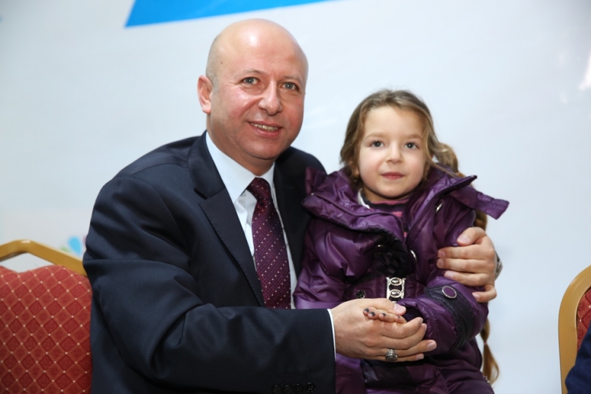 BAŞKAN ÇOLAKBAYRAKDAR, ZİYAGÖKALP’DE VATANDAŞLARA MÜJDELER VERDİ