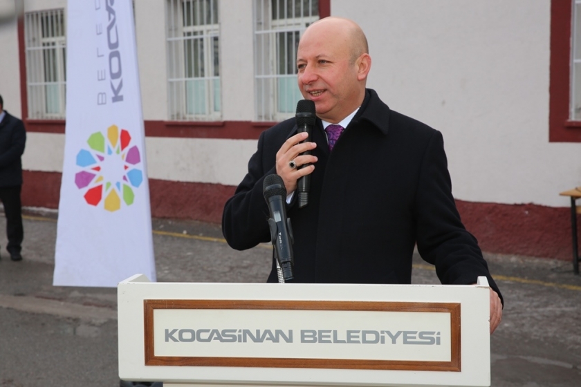 BAŞKAN ÇOLAKBAYRAKDAR KOCASİNANLI ÖĞRENCİLERLE  BİR ARADA