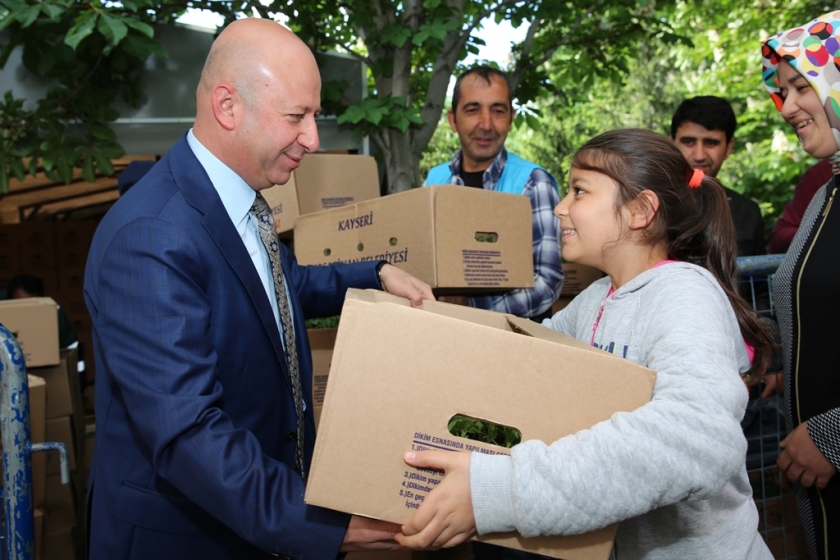 KOCASİNAN BELEDİYESİ’NDEN ÇİFTÇİLERE YENİ GELİR KAPISI