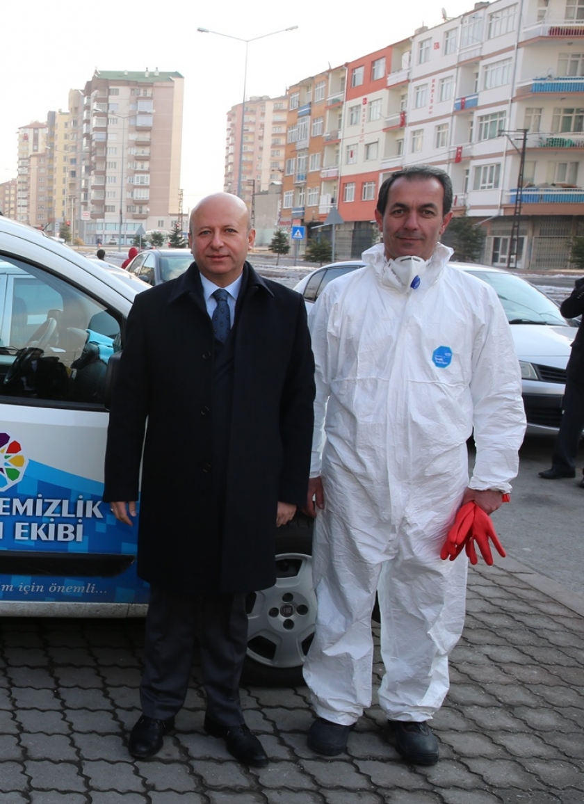 KOCASİNAN BELEDİYESİ HAŞERELERE KARŞI ÖNLEM ALIYOR