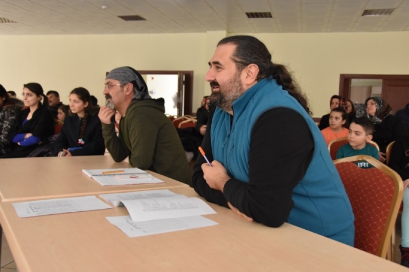 KOCASİNAN AKADEMİ TİYATRO KULÜBÜ SEÇMELERİ BAŞLADI