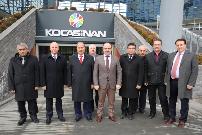 BAŞKAN ÇOLAKBAYRAKDAR KAYMAKAMLARI AĞIRLADI