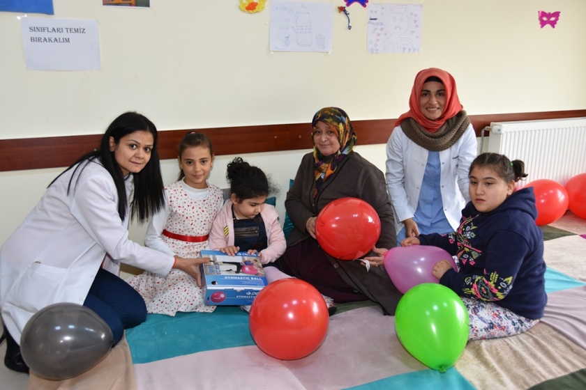 KOCASİNAN BELEDİYESİ SEMT KONAKLARINDAN ENGELLİLERE BÜYÜK DESTEK